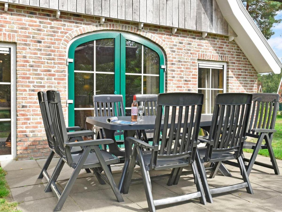 Landal Landgoed De Hellendoornse Berg Hotel Haarle Exterior foto